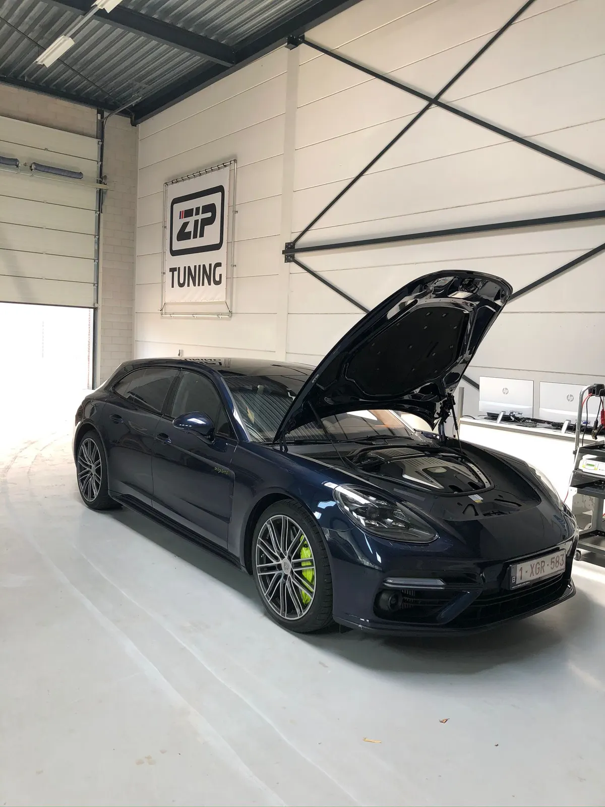 PORSCHE PANAMERA TURBO S-HYBRID ZIP Performance 750 PK ++ 925 NM!!
