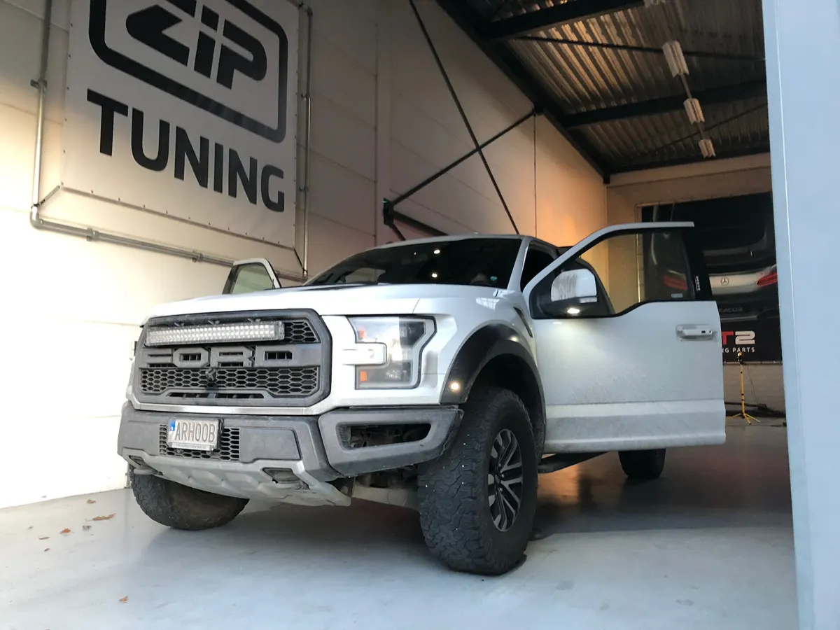 2019 Ford F-150 Raptor 3.5 V6 ZIPTUNING: MASSIEF!!